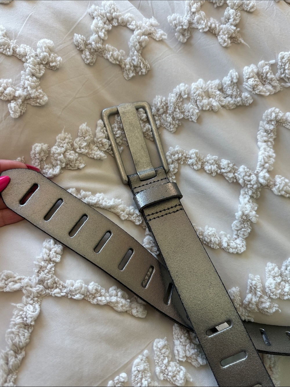 Free people Metallic Silver Leather Belt with Rectangular Buckle - Picture 2 of 6